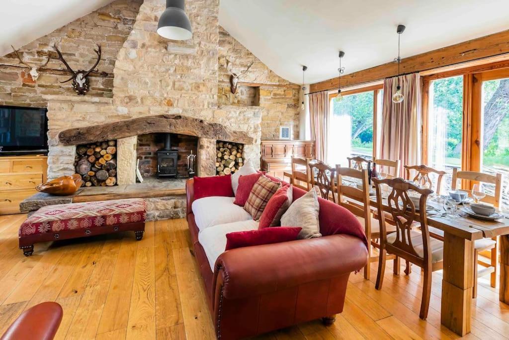 Four Bed Barn Conversion Junction 37 38 M1 Barnsley Exterior photo