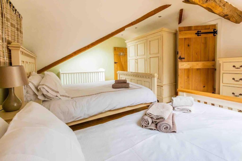 Four Bed Barn Conversion Junction 37 38 M1 Barnsley Exterior photo
